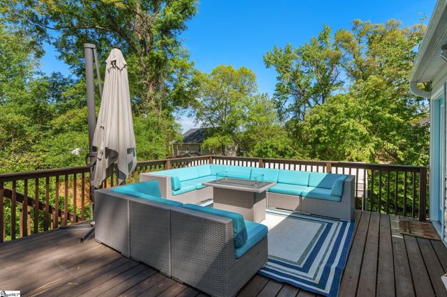 513 Summit Drive, Greenville, SC 29609