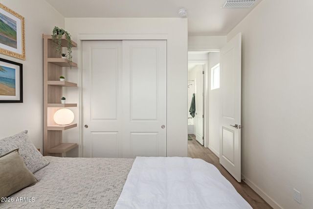 3746 E EARLL Drive, Phoenix, AZ 85018