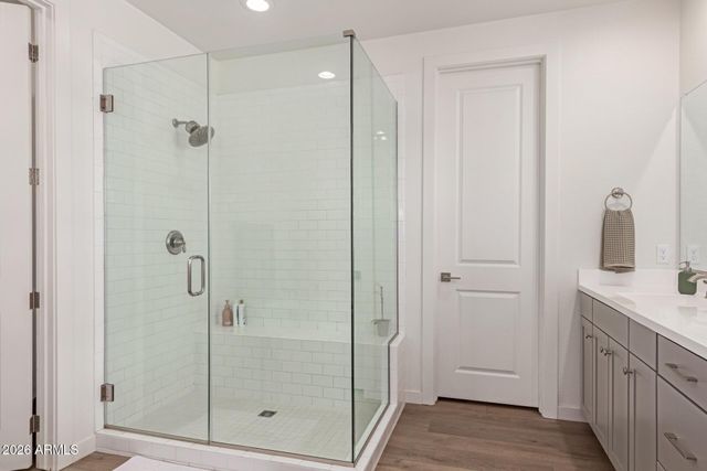 3746 E EARLL Drive, Phoenix, AZ 85018