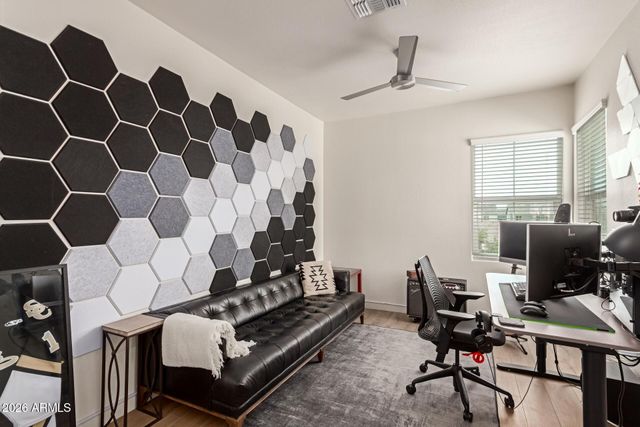 3746 E EARLL Drive, Phoenix, AZ 85018