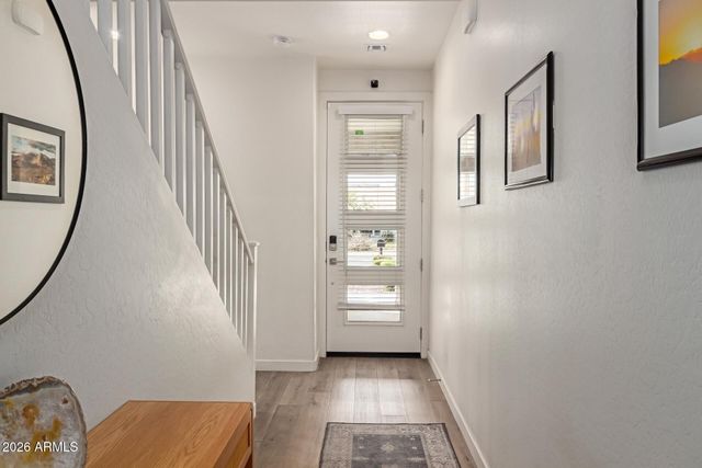 3746 E EARLL Drive, Phoenix, AZ 85018