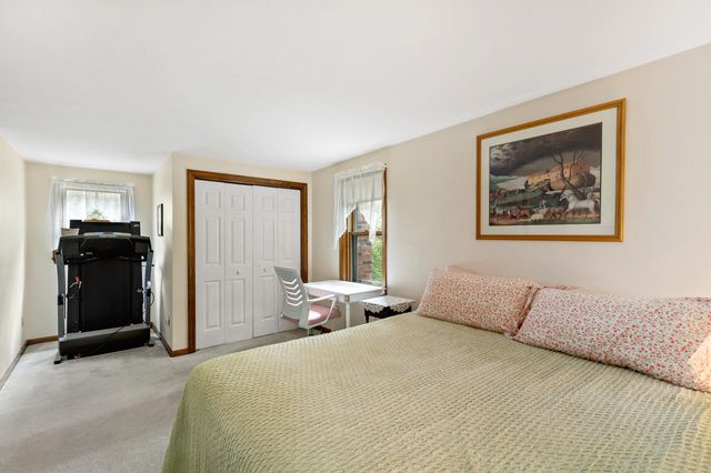 28 Cranberry Avenue, Mashpee, MA 02649