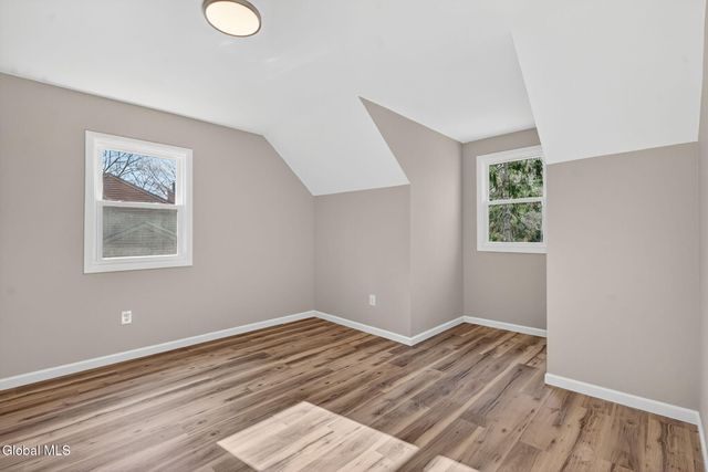 203 Woodscape Drive, Guilderland, NY 12203