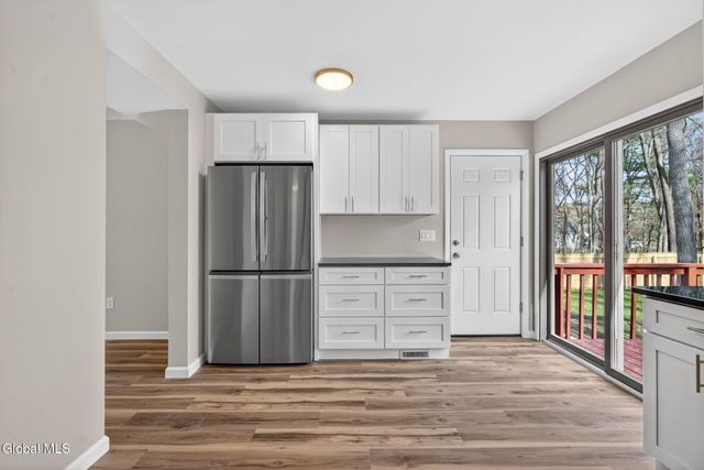 203 Woodscape Drive, Guilderland, NY 12203