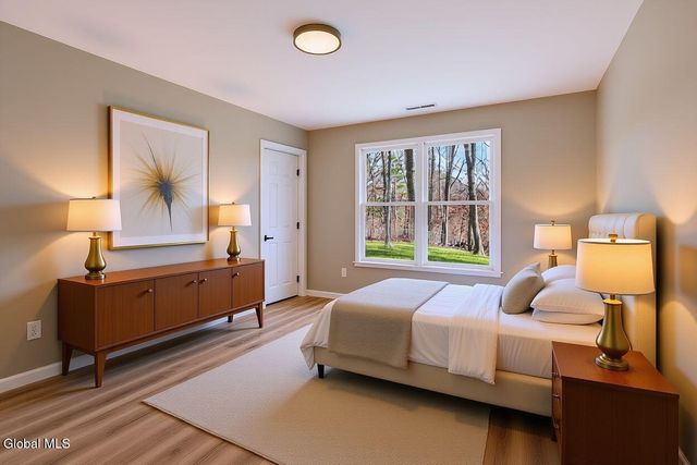 203 Woodscape Drive, Guilderland, NY 12203