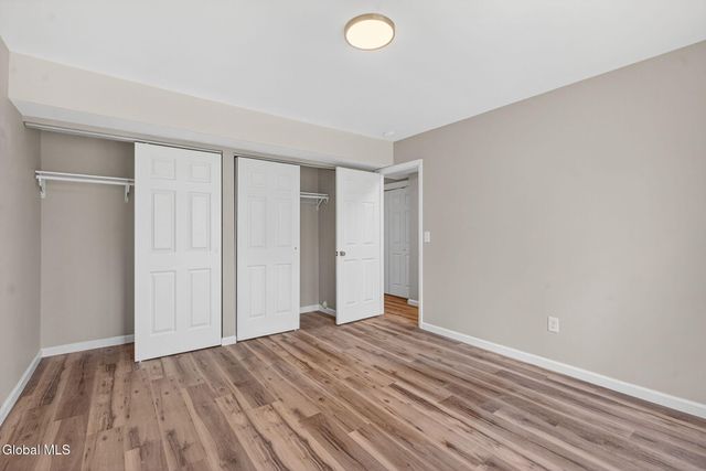 203 Woodscape Drive, Guilderland, NY 12203