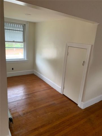 400 Newport Ave Street, Pawtucket, RI 02861