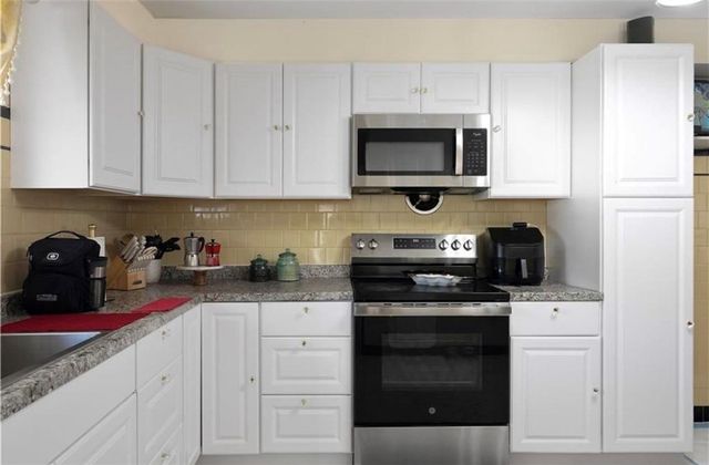 400 Newport Ave Street, Pawtucket, RI 02861