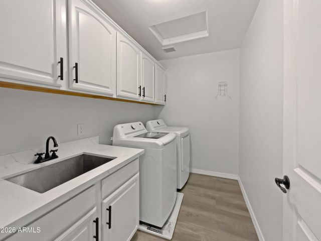 11518 E SEAVER Avenue, Mesa, AZ 85212