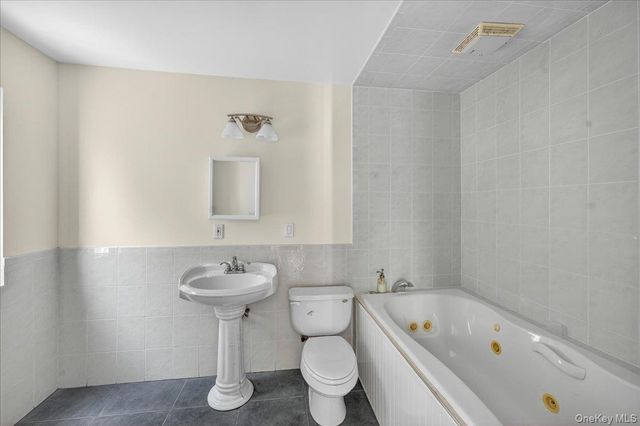 52 Victory Avenue, Shirley, NY 11967