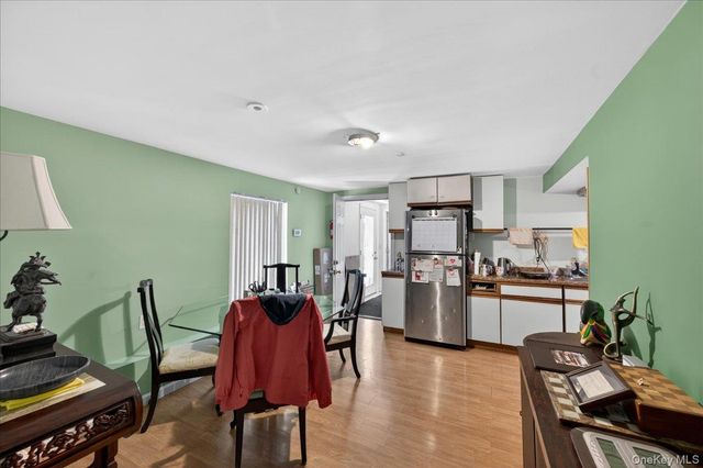 52 Victory Avenue, Shirley, NY 11967