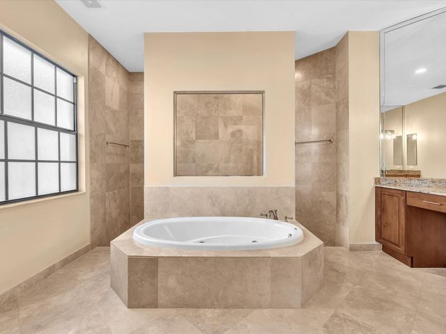 3530 NW 87th Ave, Cooper City, FL 33024