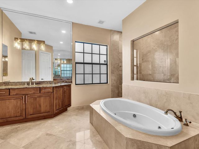 3530 NW 87th Ave, Cooper City, FL 33024