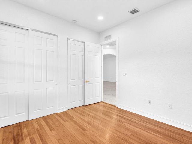 3530 NW 87th Ave, Cooper City, FL 33024