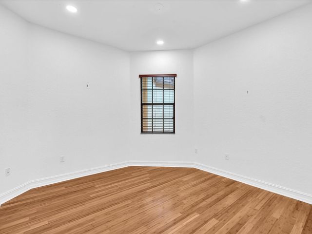 3530 NW 87th Ave, Cooper City, FL 33024