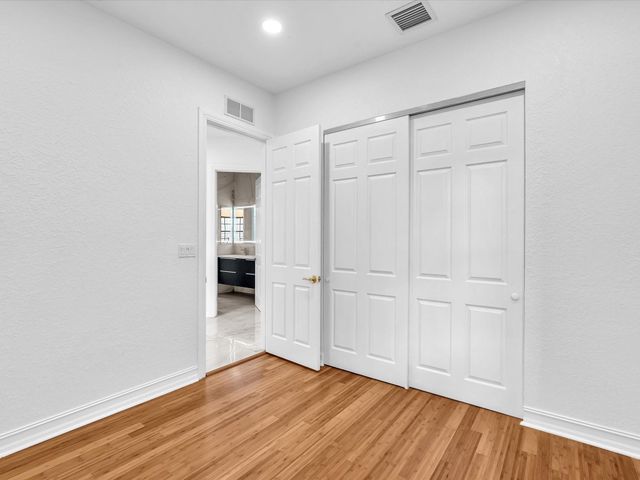 3530 NW 87th Ave, Cooper City, FL 33024