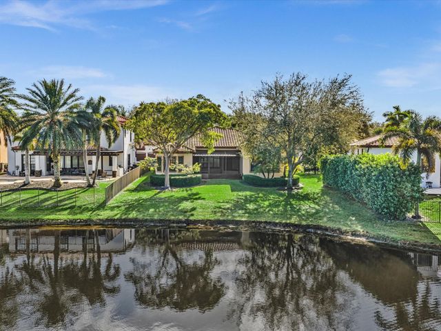 3530 NW 87th Ave, Cooper City, FL 33024