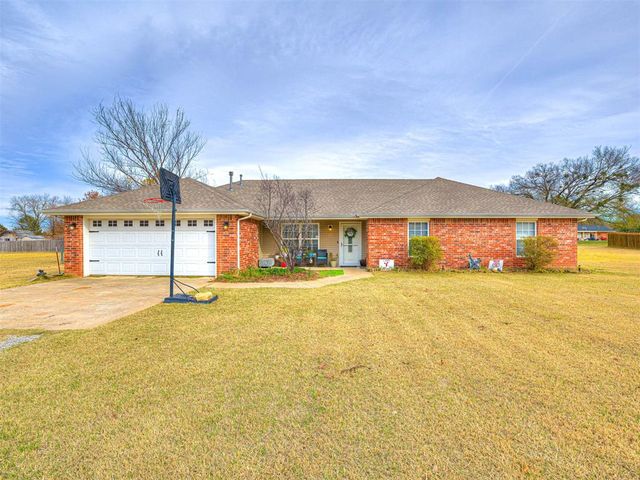 5505 Capricorn, Shawnee, OK 74804