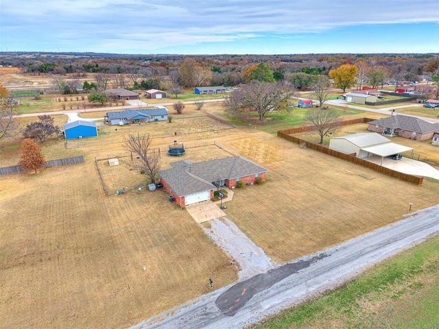 5505 Capricorn, Shawnee, OK 74804