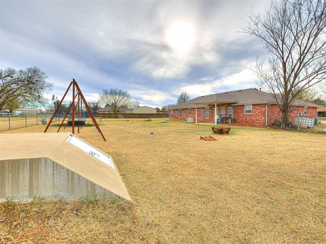 5505 Capricorn, Shawnee, OK 74804