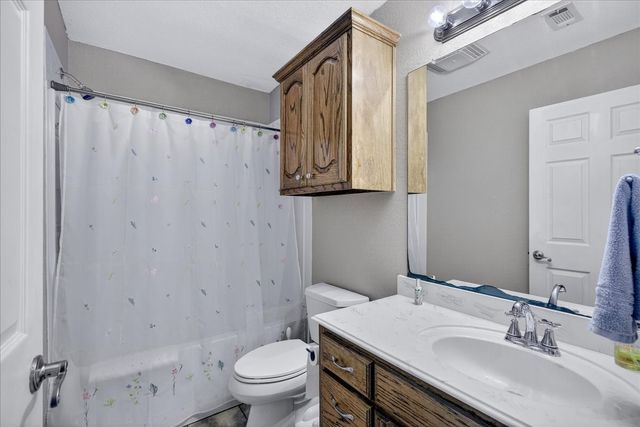 8401 Taylor Ranch Loop, Kaufman, TX 75142