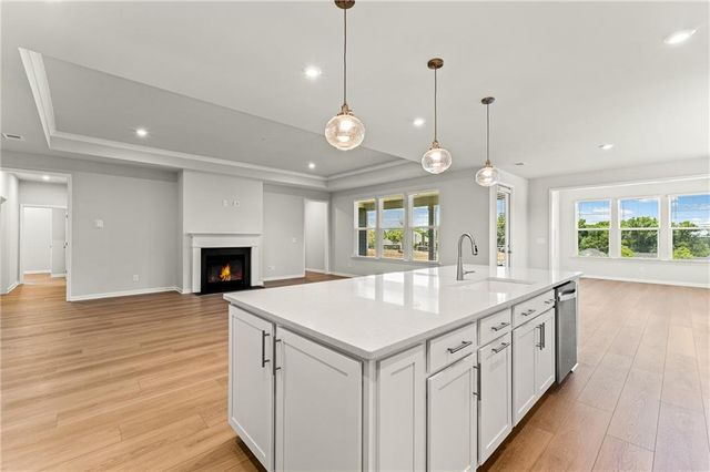 905 Hillwood Circle, Villa Rica, GA 30180