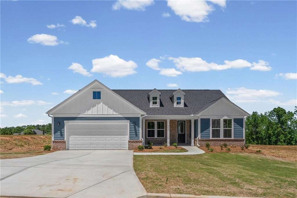 905 Hillwood Circle, Villa Rica, GA 30180