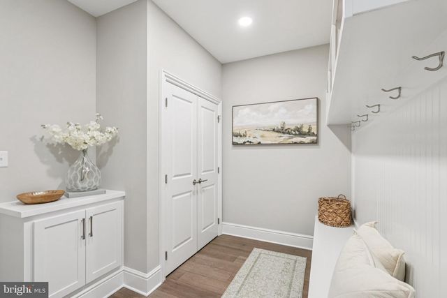 510 NEWCOMEN RD, Exton, PA 19341