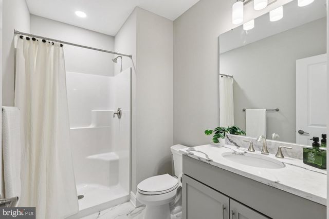 510 NEWCOMEN RD, Exton, PA 19341