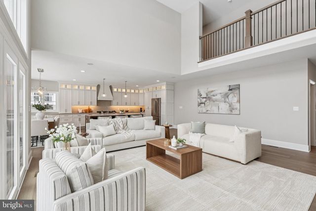 510 NEWCOMEN RD, Exton, PA 19341