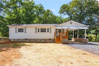 902 Breeze Hill Road, Asheboro, NC 27203