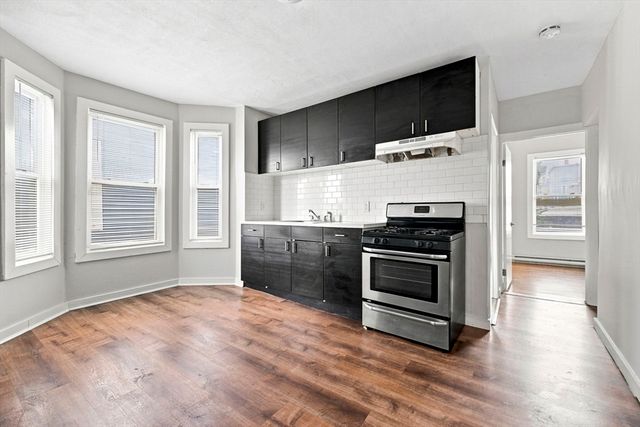 121 George St, Boston, MA 02119