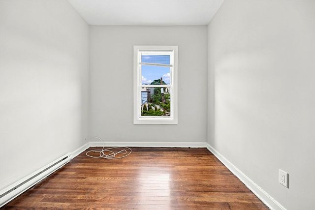 121 George St, Boston, MA 02119