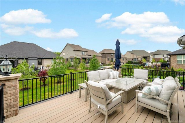 21972 E Majestic Drive, Macomb Twp, MI 48044