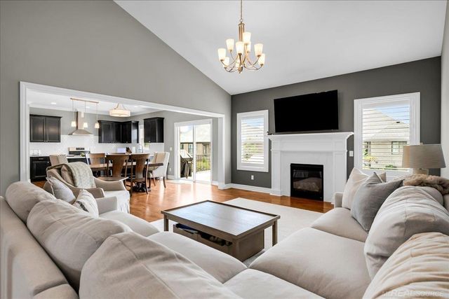 21972 E Majestic Drive, Macomb Twp, MI 48044
