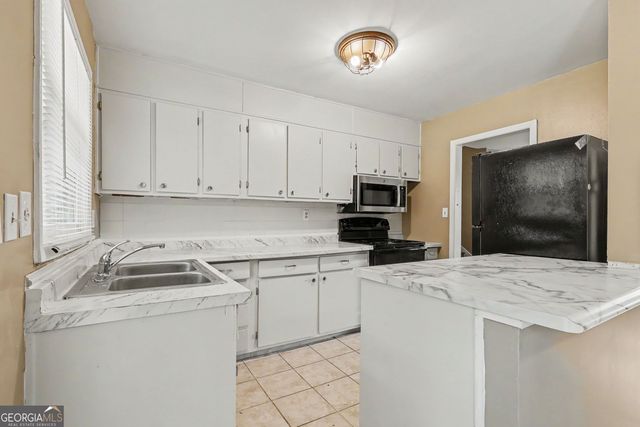 3713 Elkridge Drive, Decatur, GA 30032