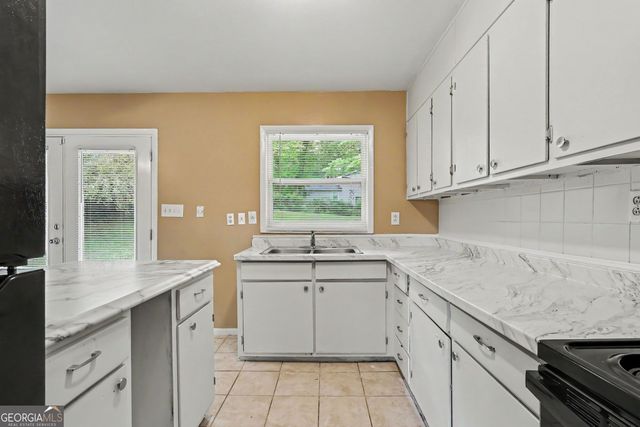 3713 Elkridge Drive, Decatur, GA 30032