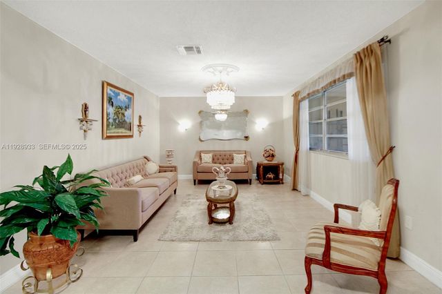 50 SW 130th Ave, Miami, FL 33184