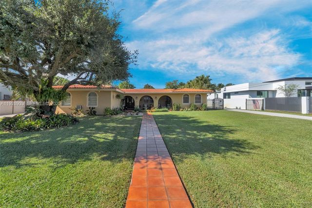 50 SW 130th Ave, Miami, FL 33184