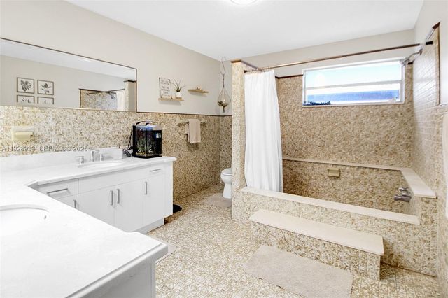 50 SW 130th Ave, Miami, FL 33184