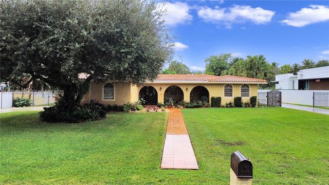 50 SW 130th Ave, Miami, FL 33184