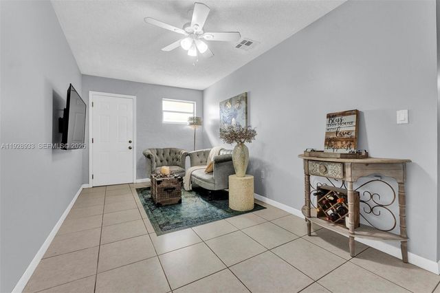 50 SW 130th Ave, Miami, FL 33184