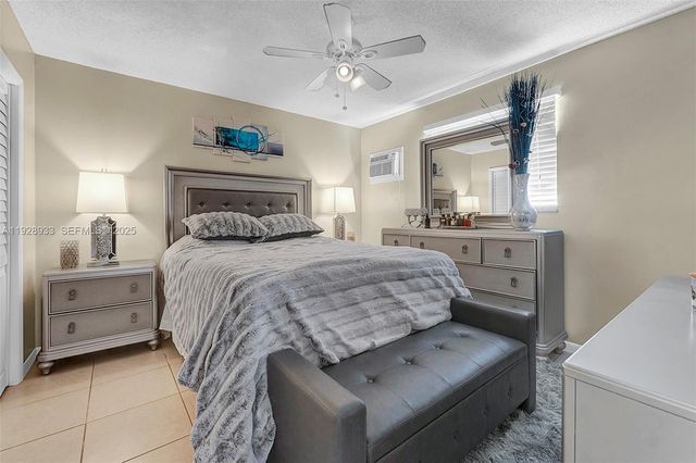 50 SW 130th Ave, Miami, FL 33184