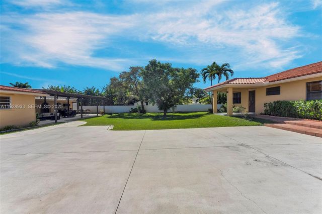 50 SW 130th Ave, Miami, FL 33184