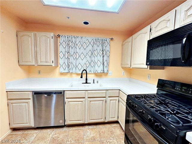 2851 South Valley View Boulevard 1071, Las Vegas, NV 89102