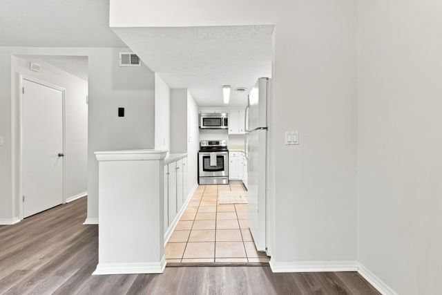 5308 Edmondson Pike, Nashville, TN 37211
