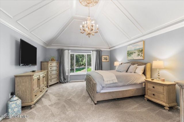 16 Sherwood Court, Holmdel, NJ 07733
