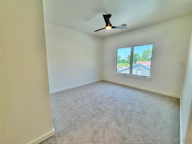 913 E 37th Street S, Tulsa, OK 74105