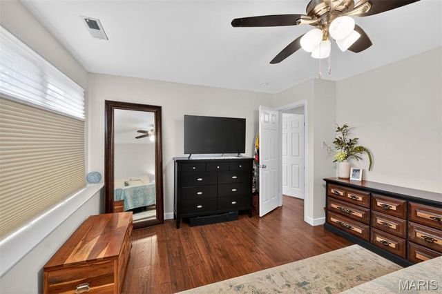 1137 Claytonbrook Court, Ballwin, MO 63011