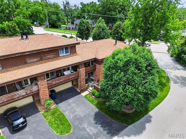1137 Claytonbrook Court, Ballwin, MO 63011